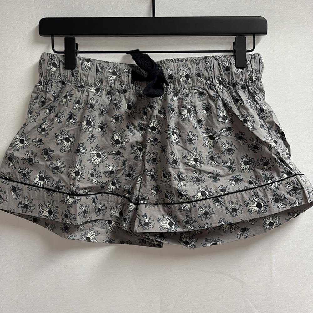 Three J NYC Floral Cotton Sleep Shorts Gray/Black Size XS NWT